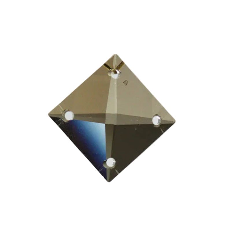 SWAROVSKI STRASS®<br>Colored 4-Hole Square Prism