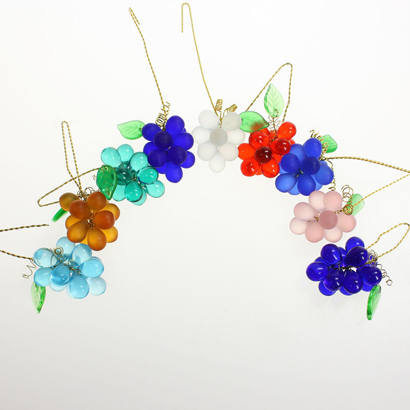 14mm Colored Czech 13-Grape Clusters w/ One Leaf