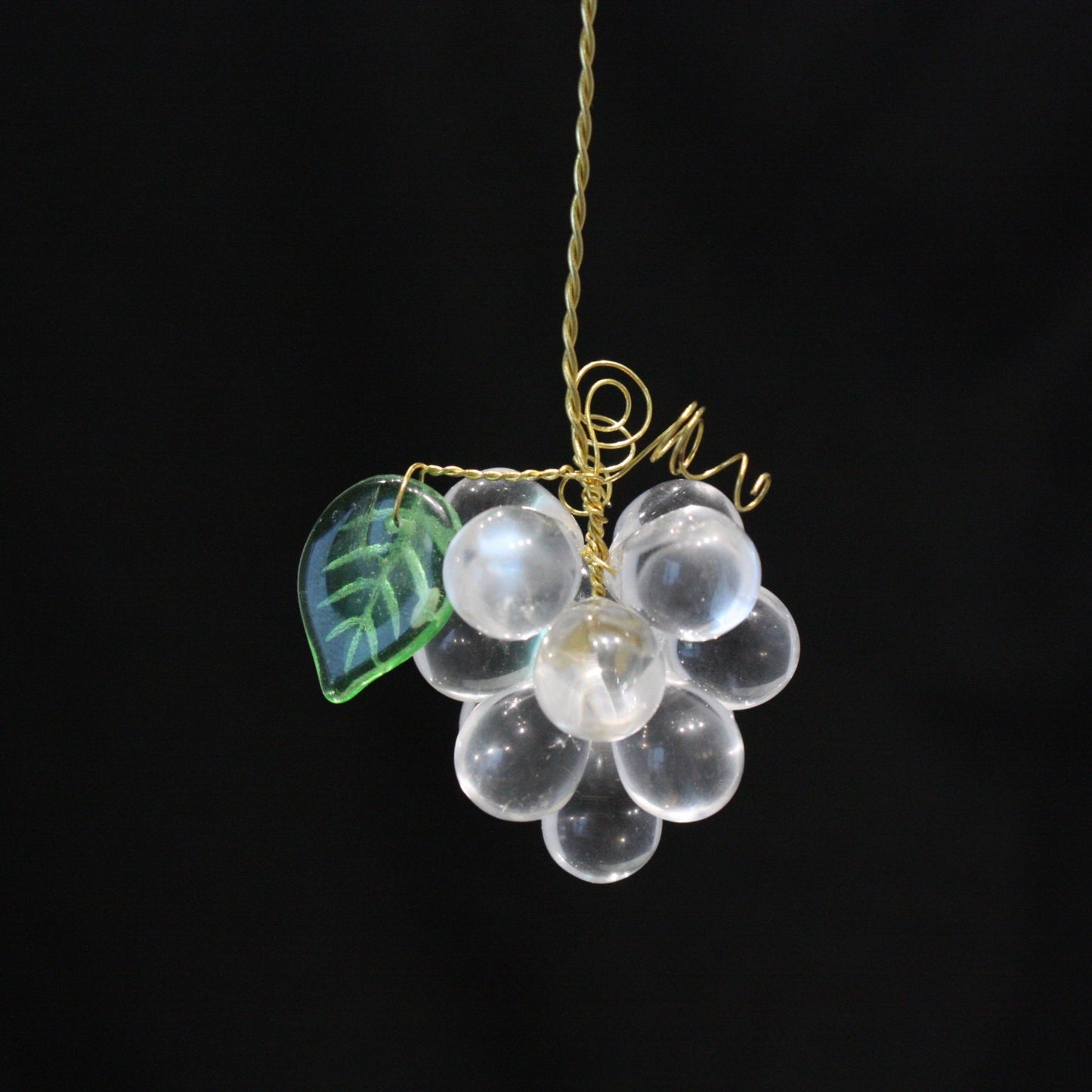 14mm Colored Czech 13-Grape Clusters w/ One Leaf