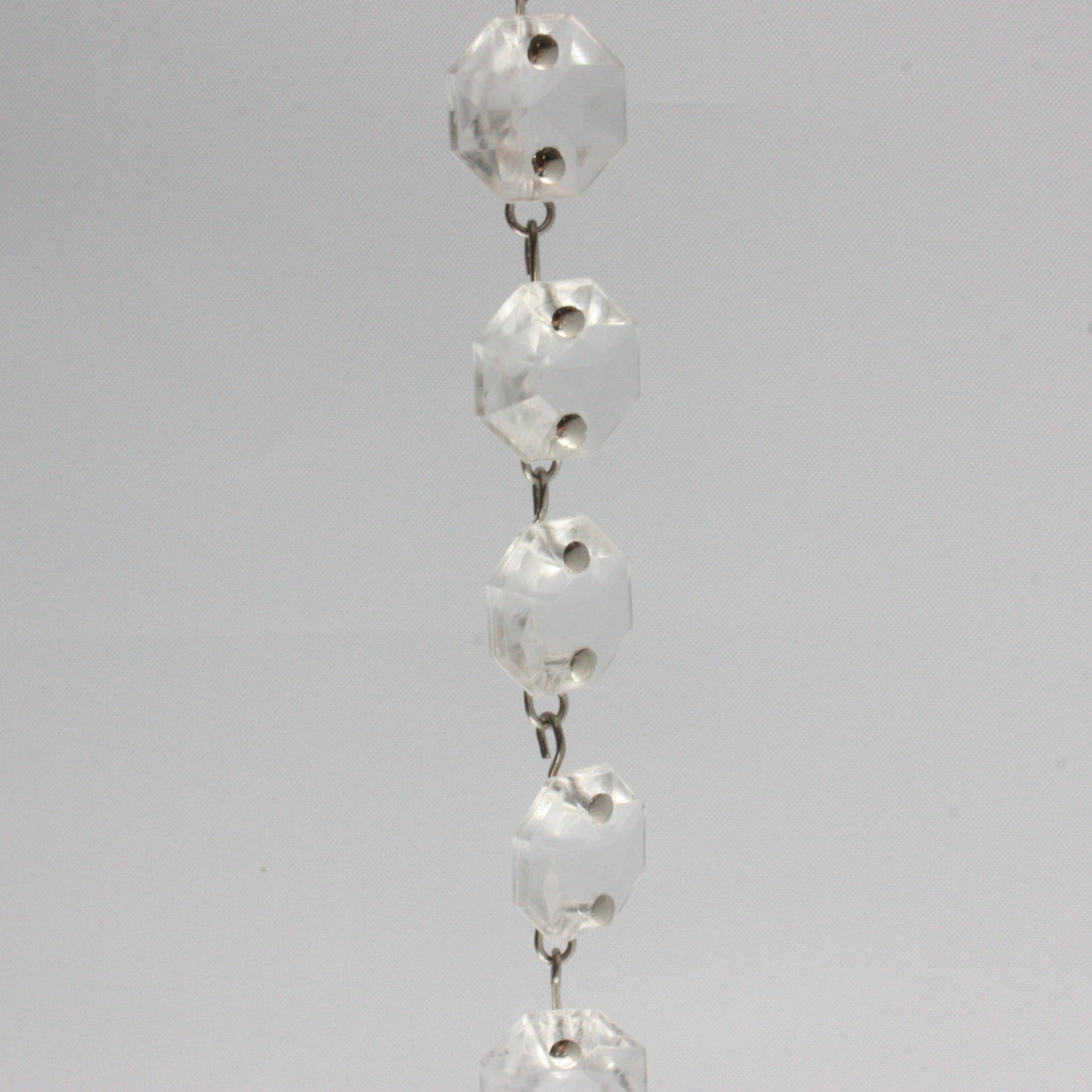 39" Acrylic Uniform 14mm Octagon Chain