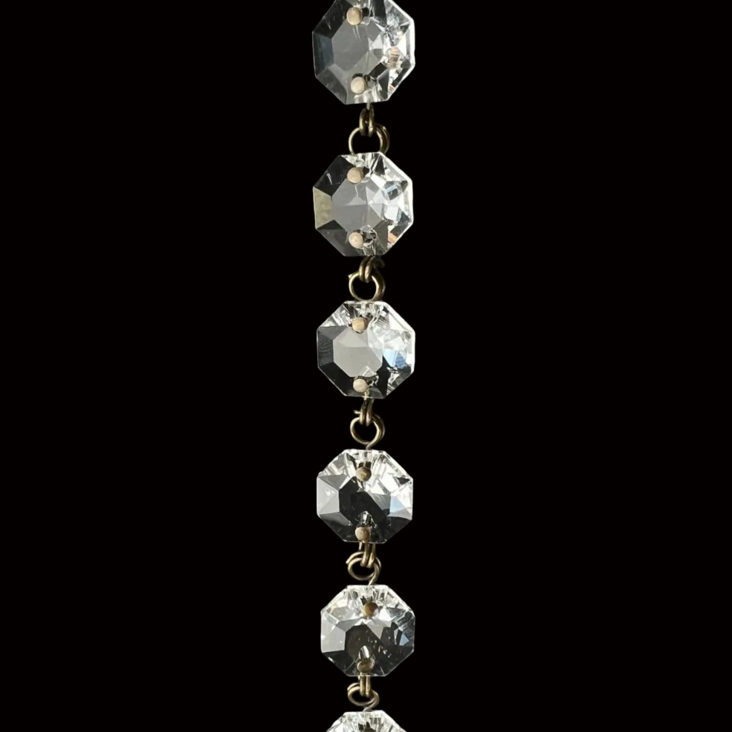 39" 14mm Crystal Octagon Chain, Double Loop Antique Pinning