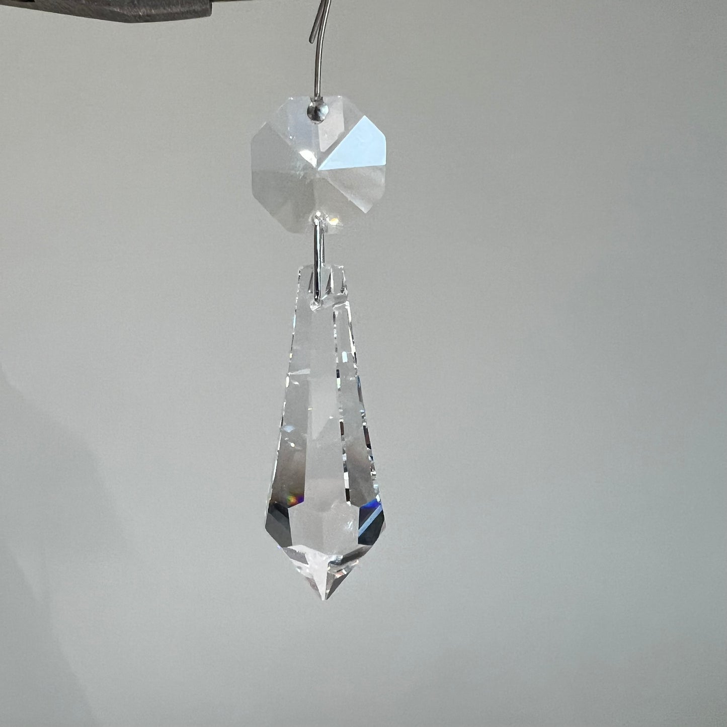 1-1/2" Crystal Plug Drop w/ Top Bead (Blemished)