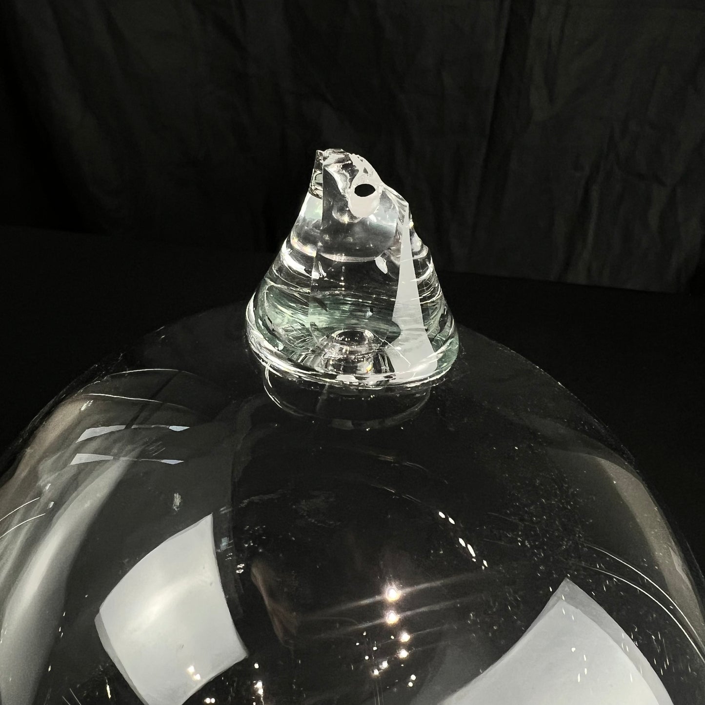 Crystal Smooth Hollow Ball (Blemished)