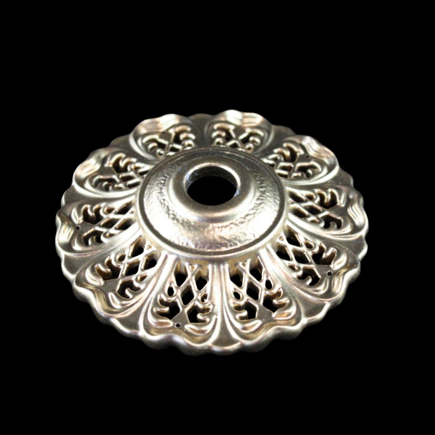 2-1/2" 5 Pin Metal Bobeche