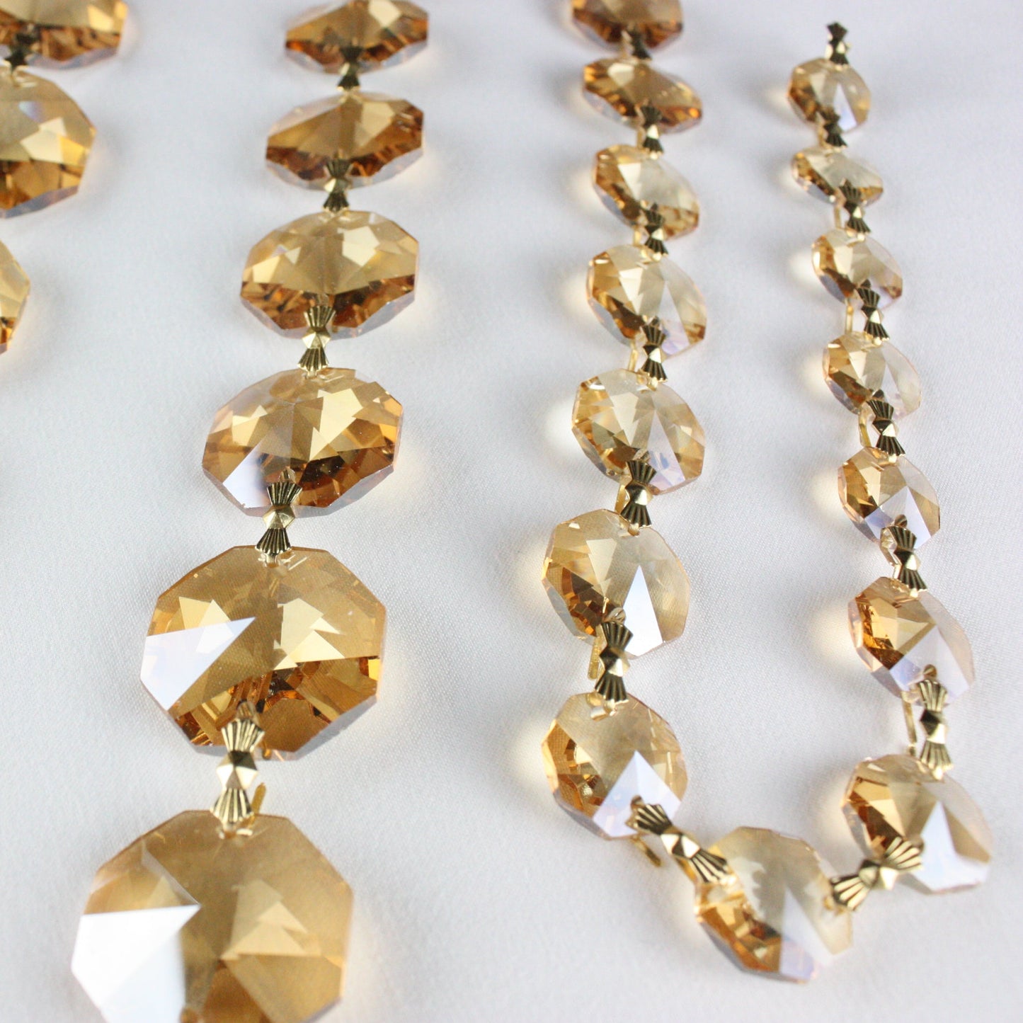 42" Honey Graduated Octagon Chain