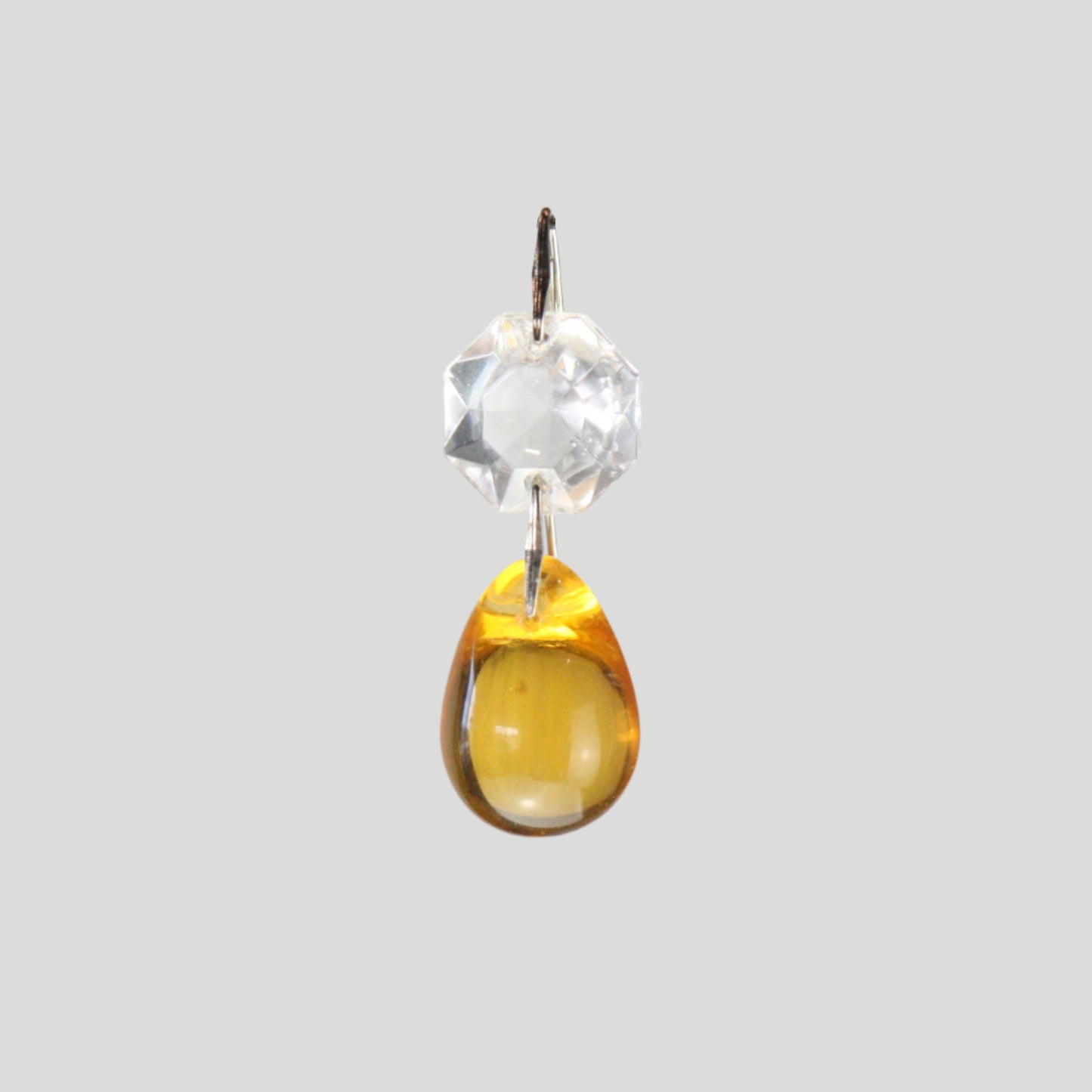 Colored Czech Crystal Grape w/ Top Octagon