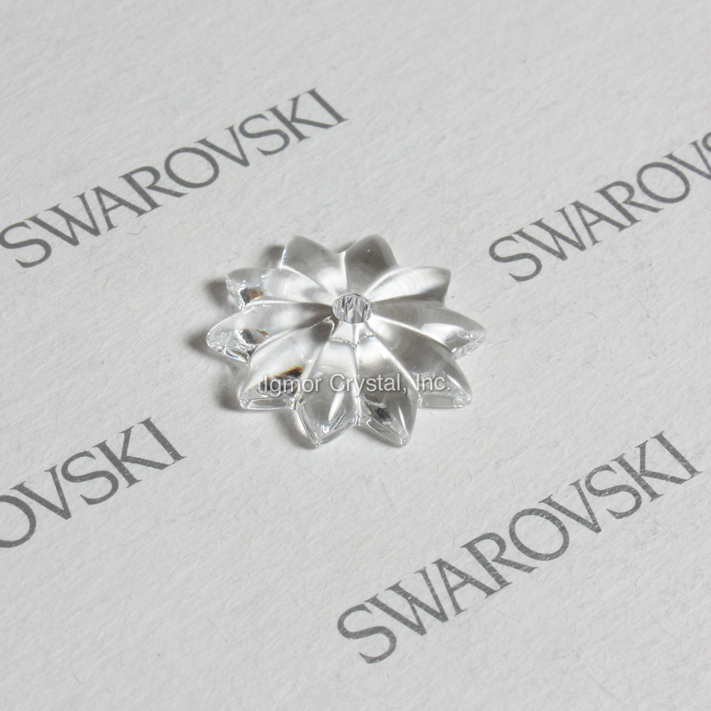 SWAROVSKI STRASS®<br>15mm Star w/ Center Hole (No Logo)