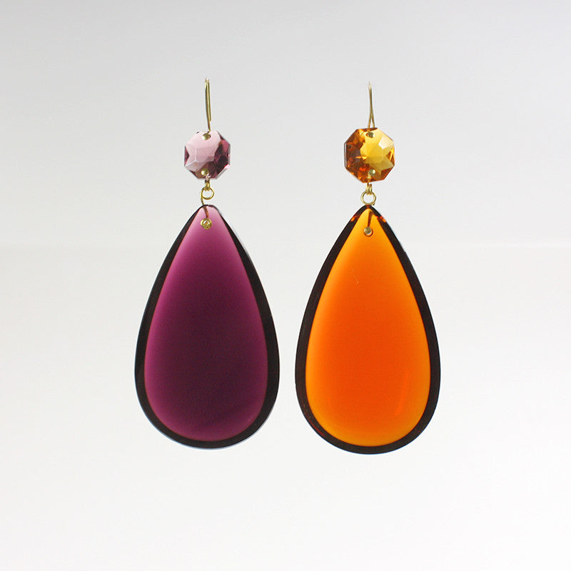 Colored Smooth Half Pear w/ Matching Top Bead