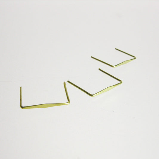 Brass Diamond Clips (100/pack)