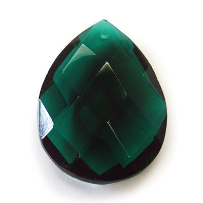 1.5 INCH APX EMERALD ALMOND HAND CUT 