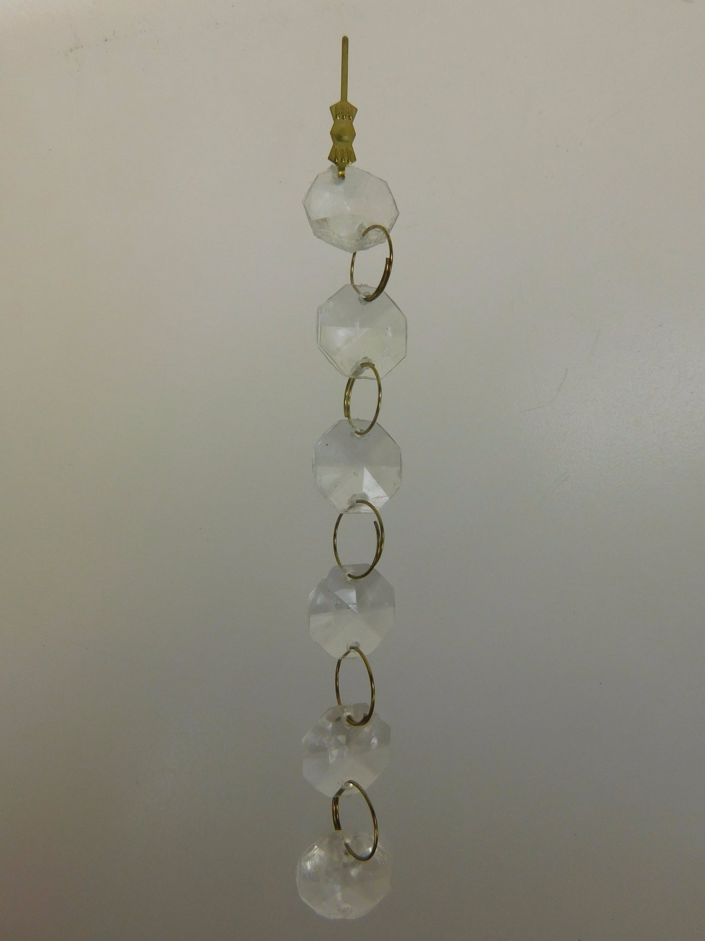 Acrylic 4 1/2"  6 Bead Chain