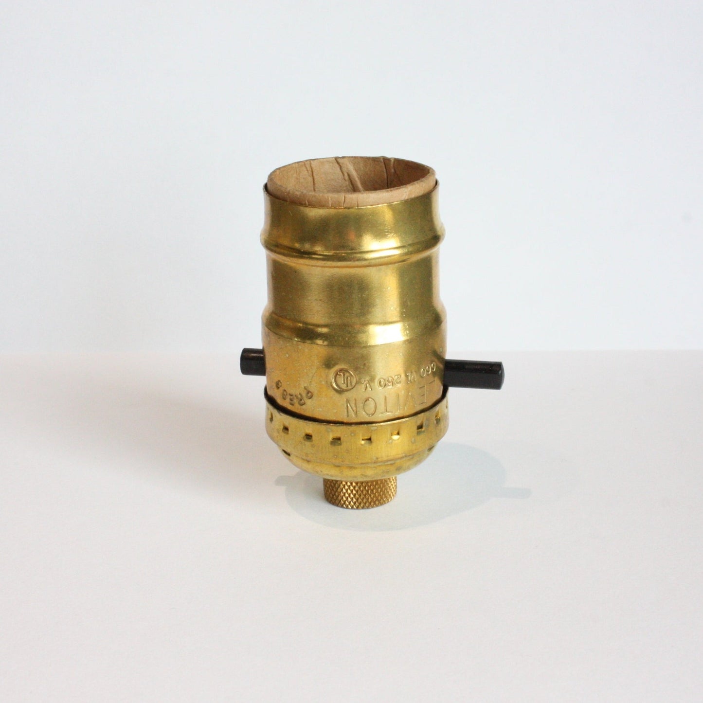 Medium Brass Socket Intermediate Push-Thru