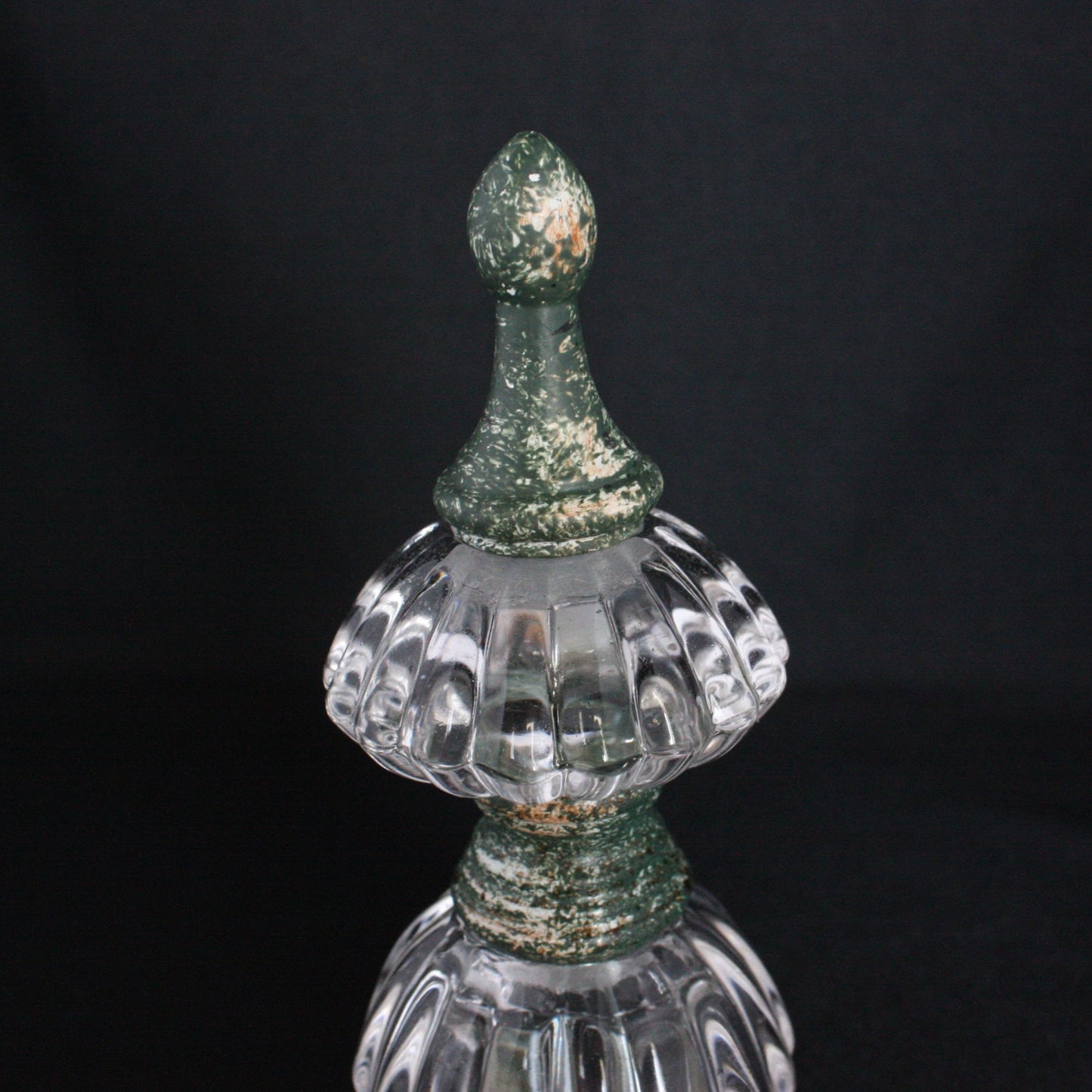 5-1/2" Antique Green Crystal Finial