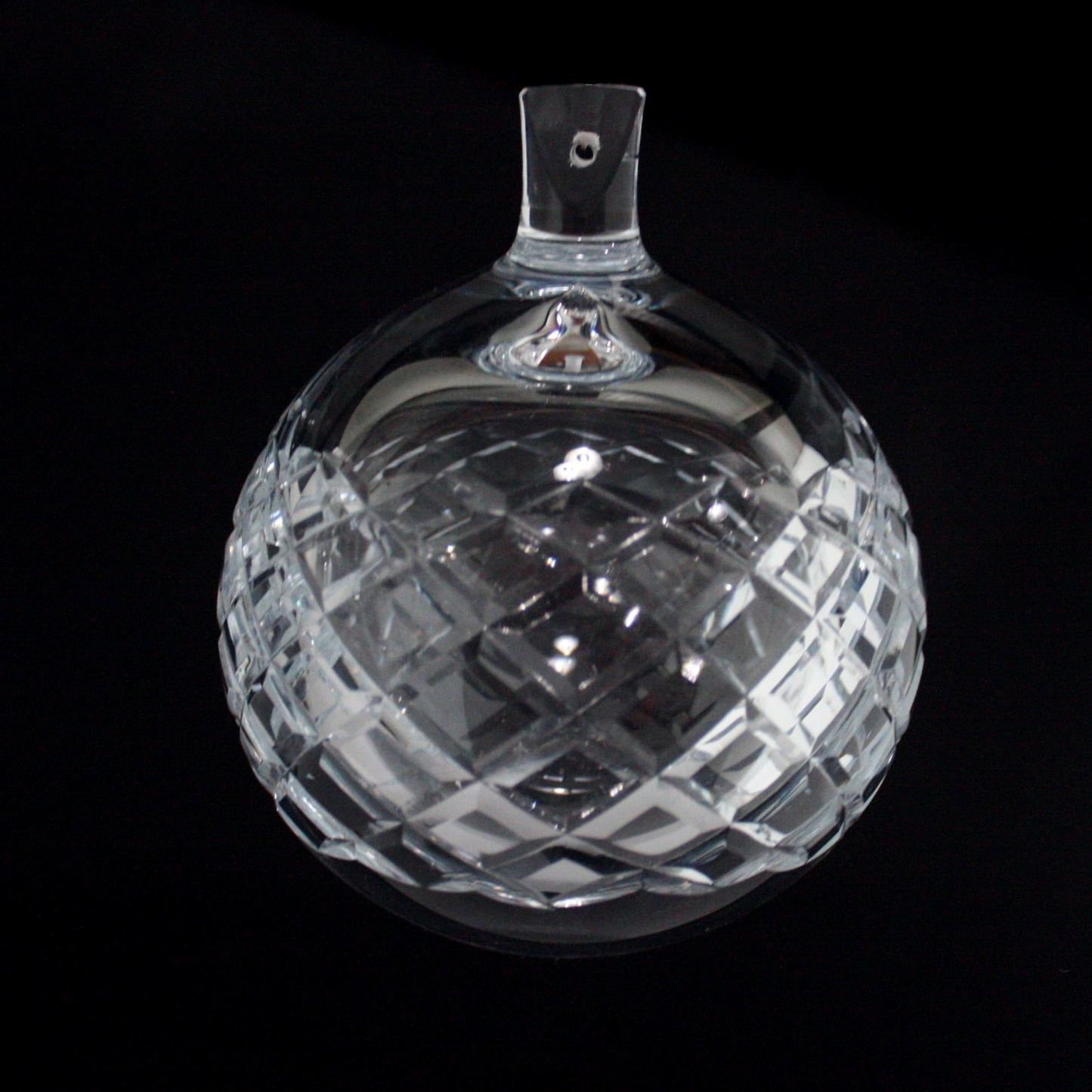Crystal Criss Cross Cut Hollow Ball w/ Shank