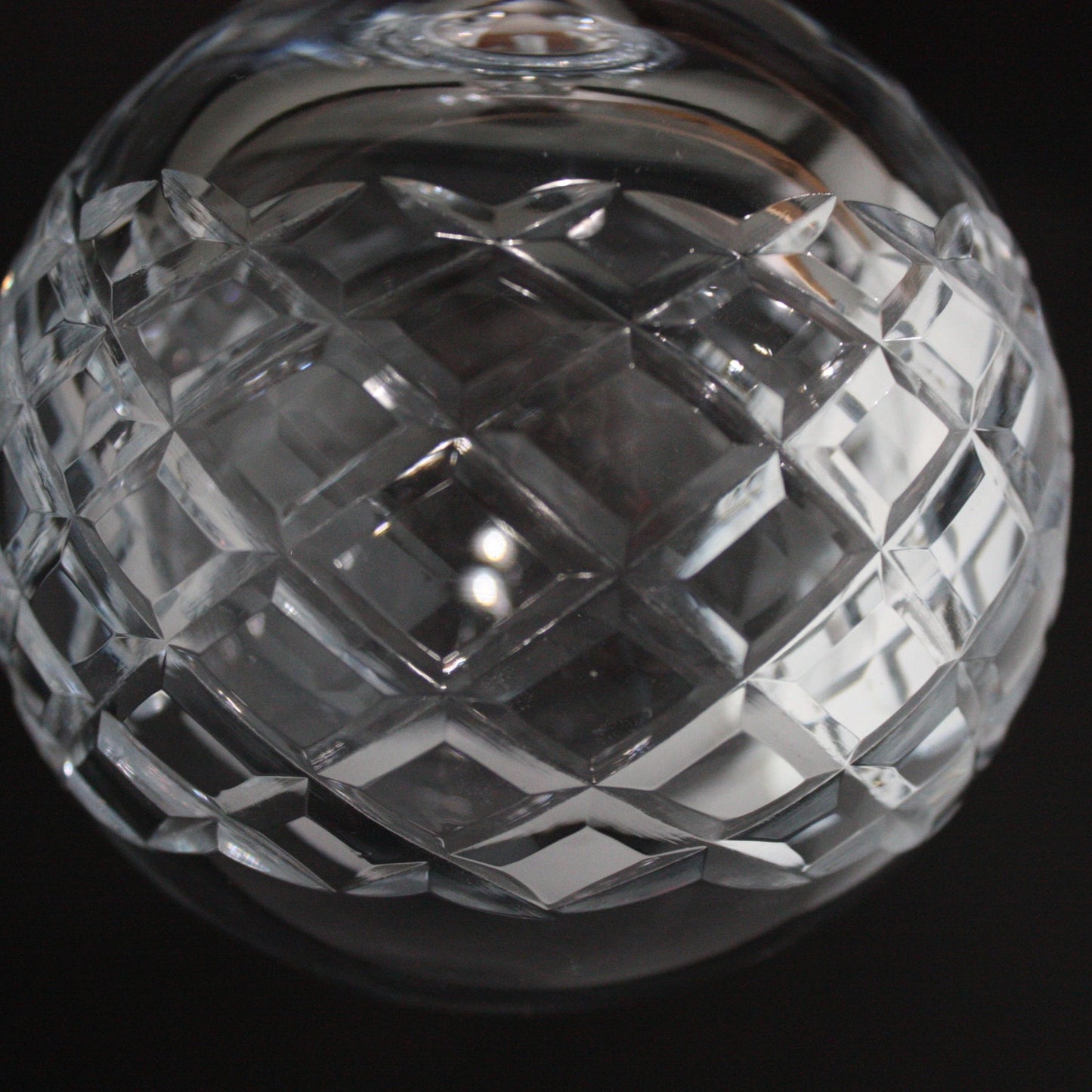 Crystal Criss Cross Cut Hollow Ball w/ Shank